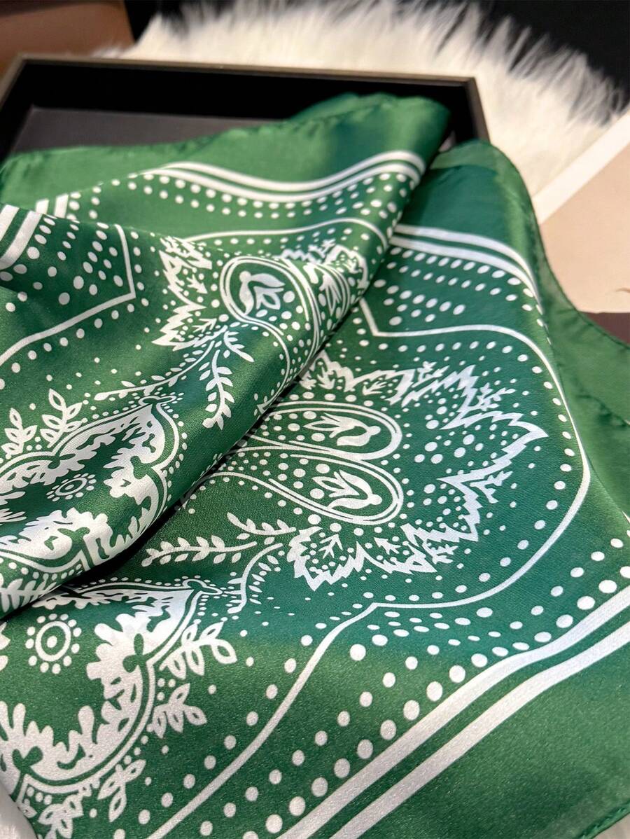 1pc Paisley Printed 70cm Faux Silk Square Scarf/Bandana