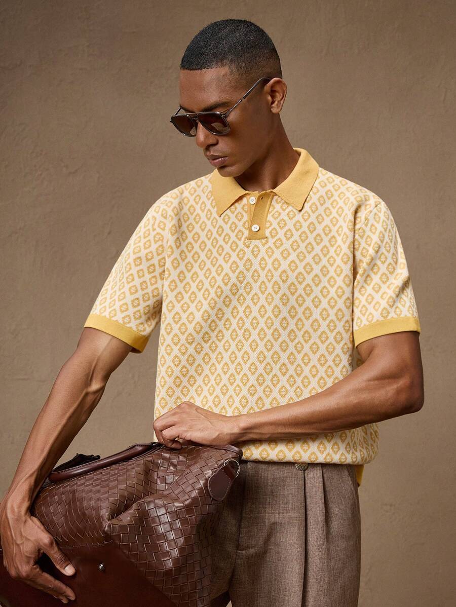 Business Casual Men's Vintage Yellow Jacquard Knit Slim Fit Short Sleeve Tee