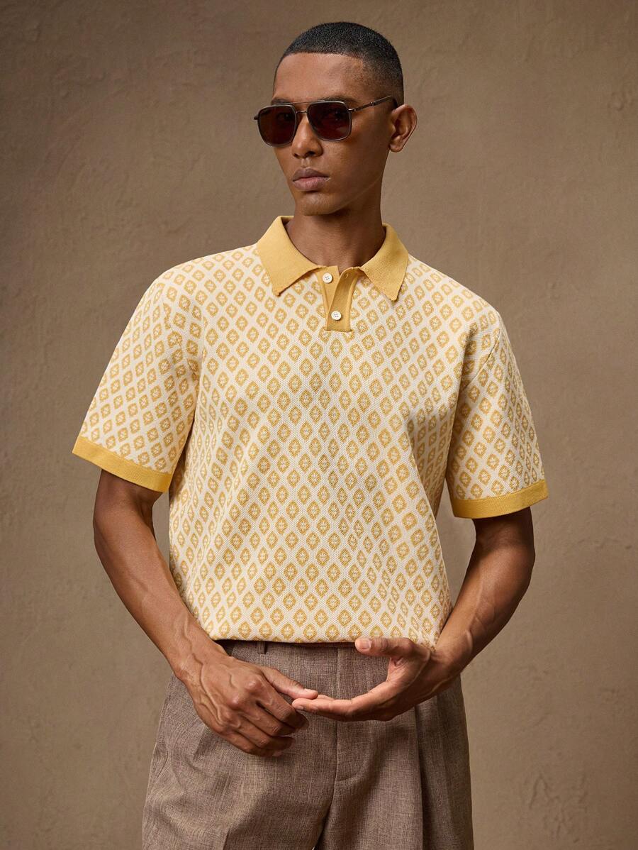 Business Casual Men's Vintage Yellow Jacquard Knit Slim Fit Short Sleeve Tee