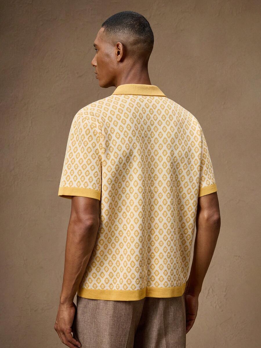 Business Casual Men's Vintage Yellow Jacquard Knit Slim Fit Short Sleeve Tee