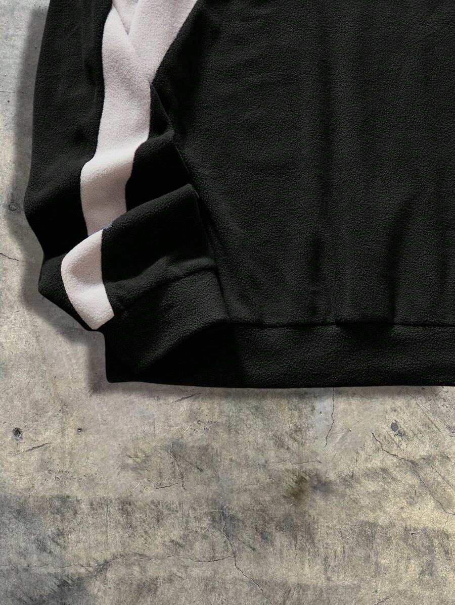 Loose Knit Pullover Sweater
