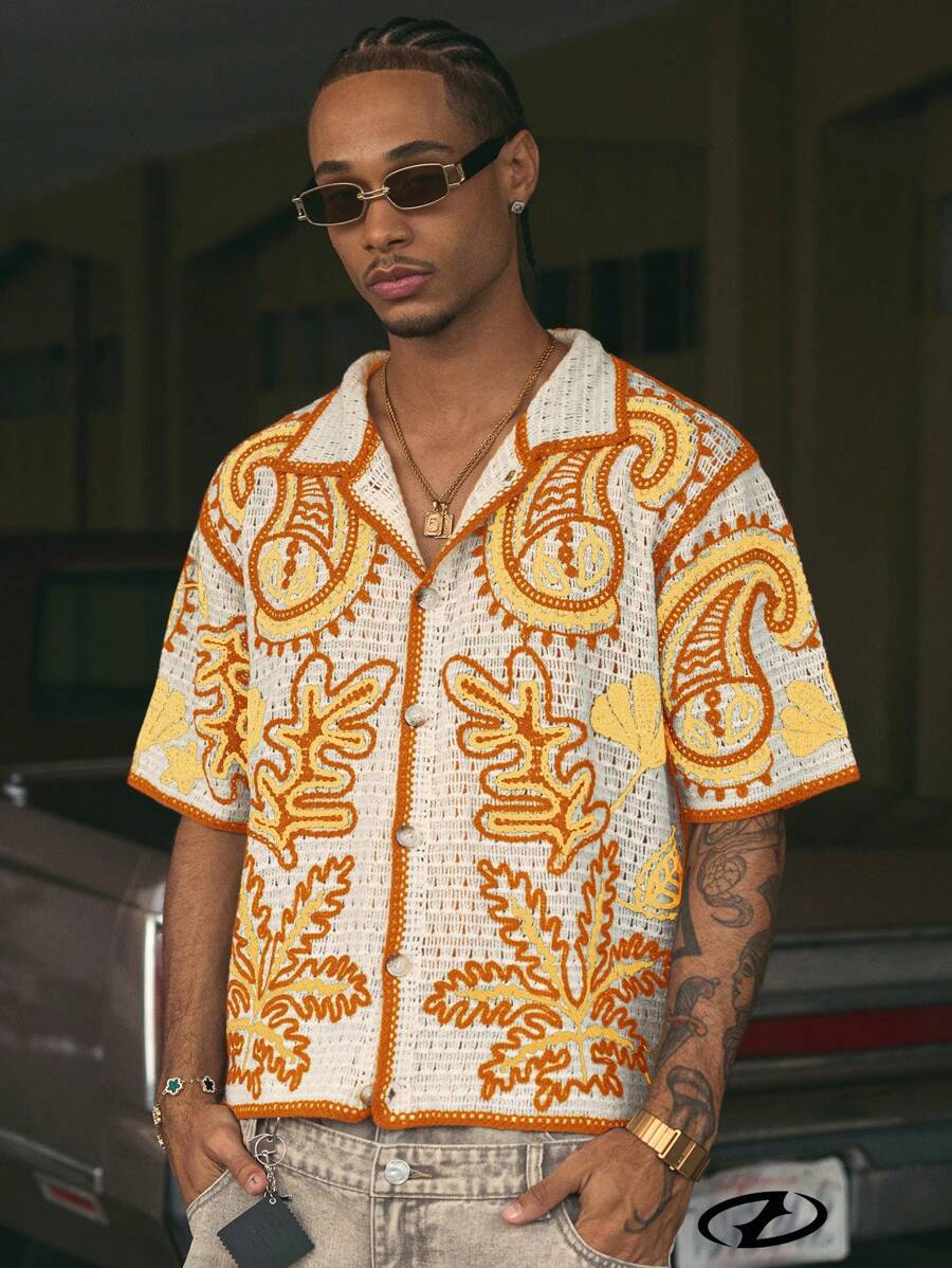 Cashew Flower Pattern Boxy Fit Polo Collar Short Sleeve Knit Top For Men