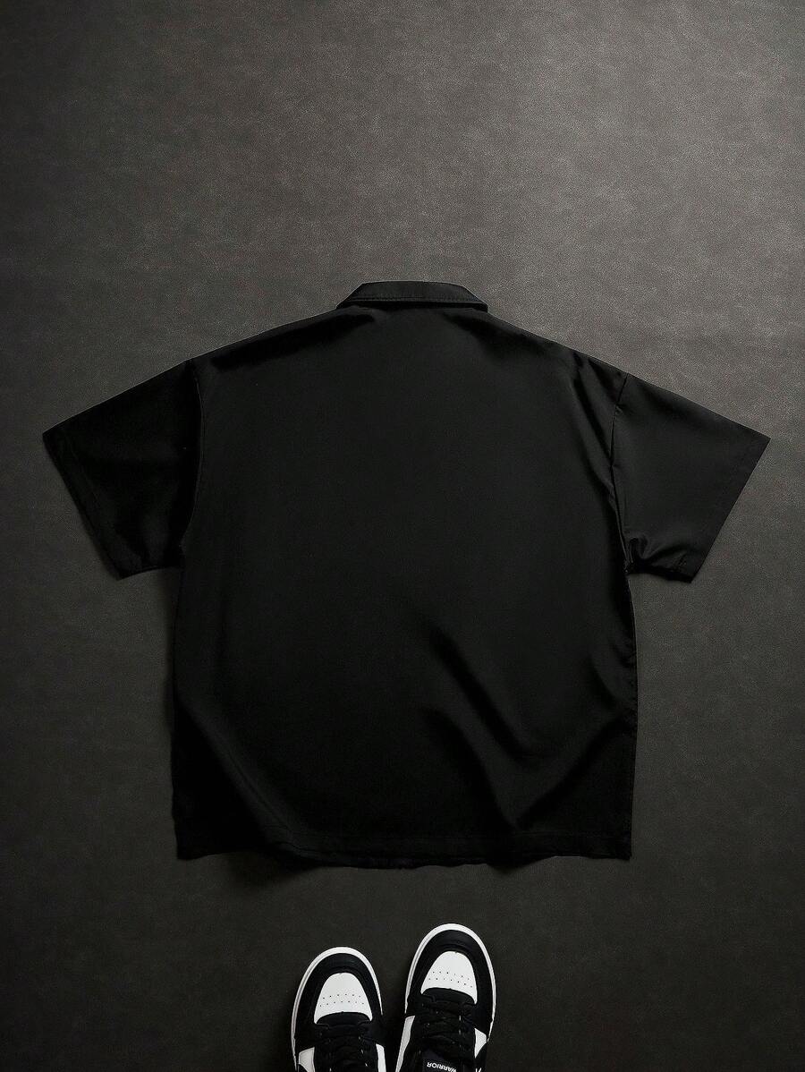 Men’s Loose-Fit Short-Sleeve Shirt