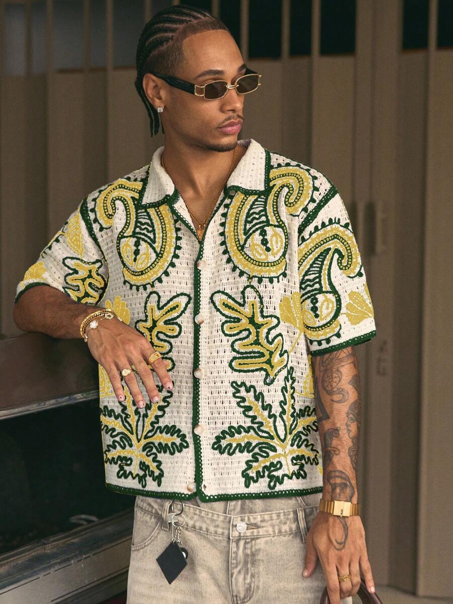 Cashew Flower Pattern Boxy Fit Polo Collar Short Sleeve Knit Top For Men