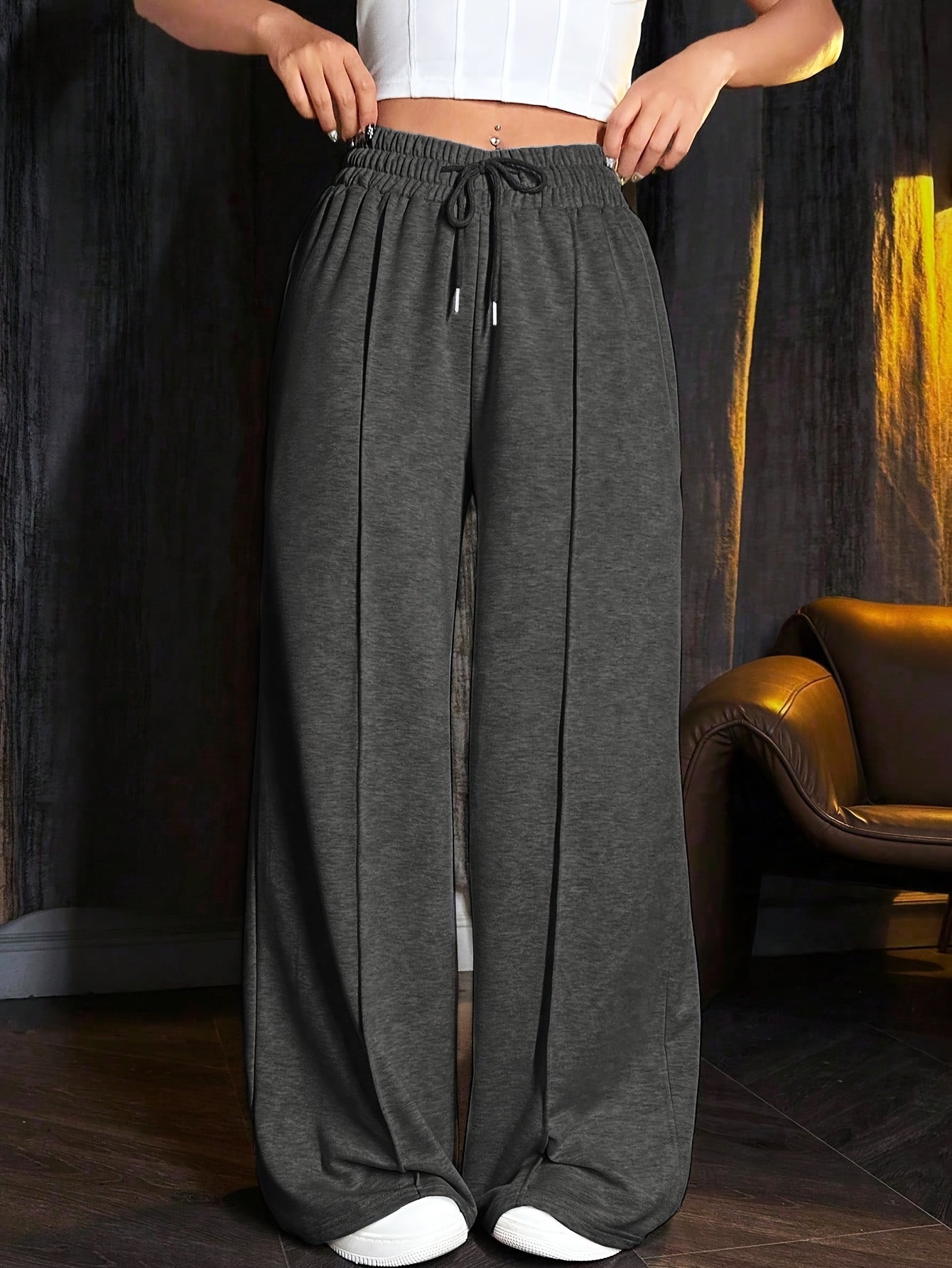 Women's Wide-Leg Trousers