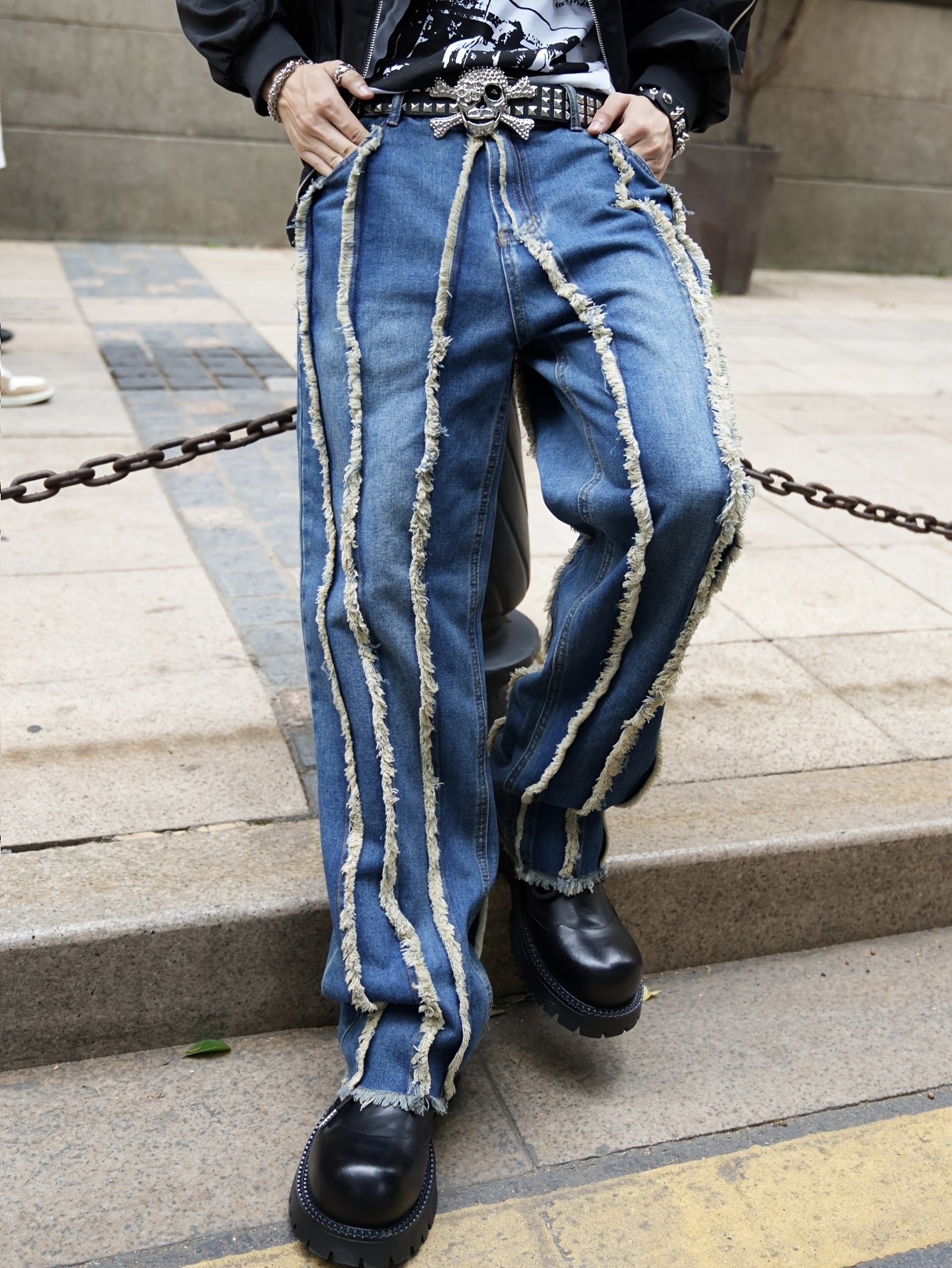 Men's Street Style Raw Hem Loose-Fit Jeans