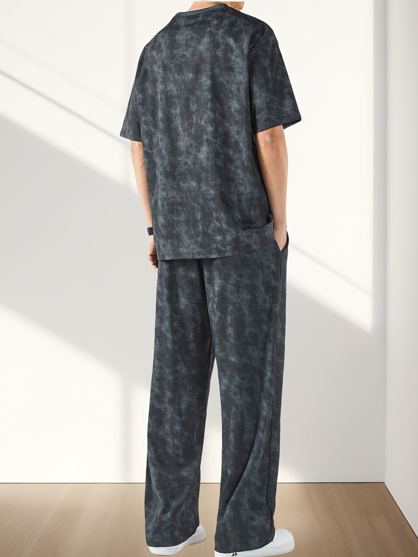 Men's 2pc Tee & Pants Set