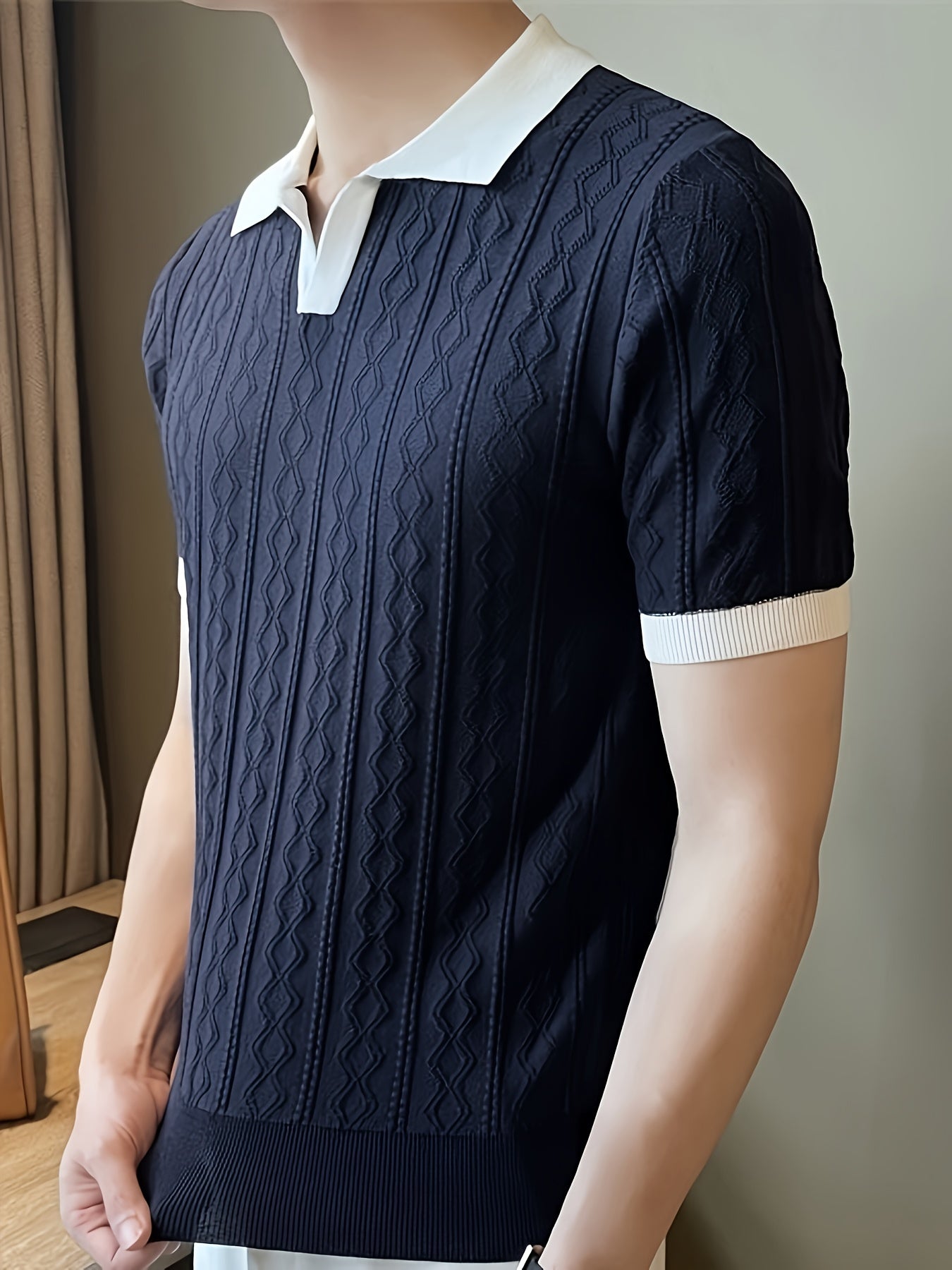 Men's Summer Slim Fit Contrast Collar Short Sleeve Knit Sweater