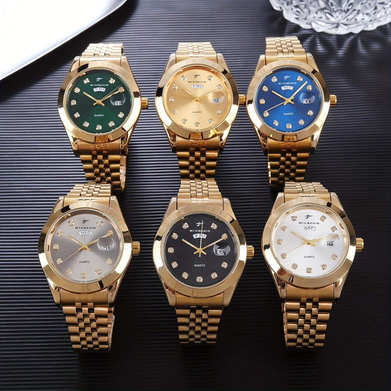 Men's Luxury Business Golden Stainless Steel Strap Dual Calendar Quartz Watch