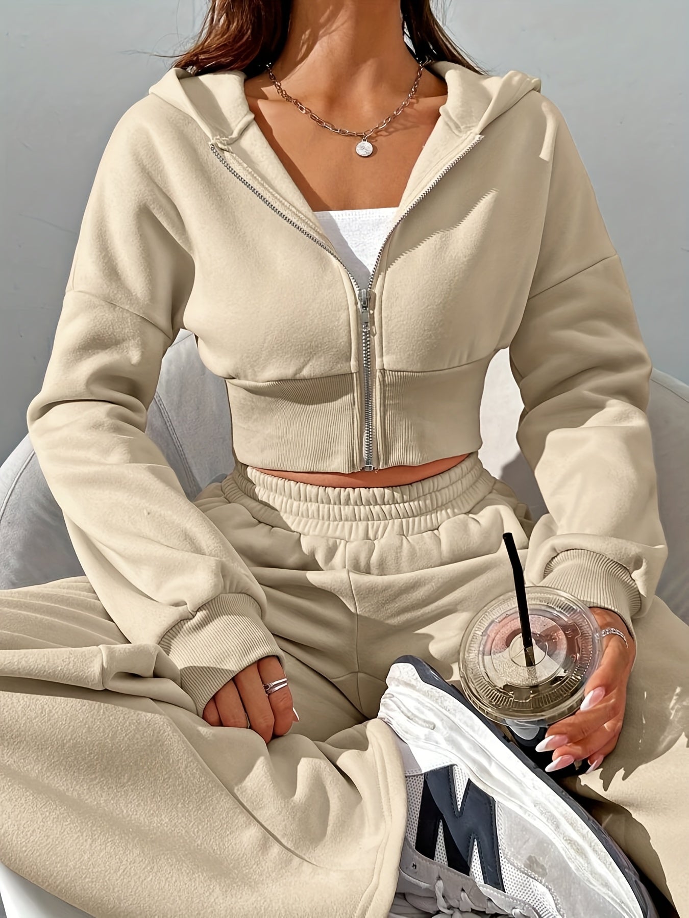 Women'S Zip-Up Hoodie and Pants Two-Piece Set -