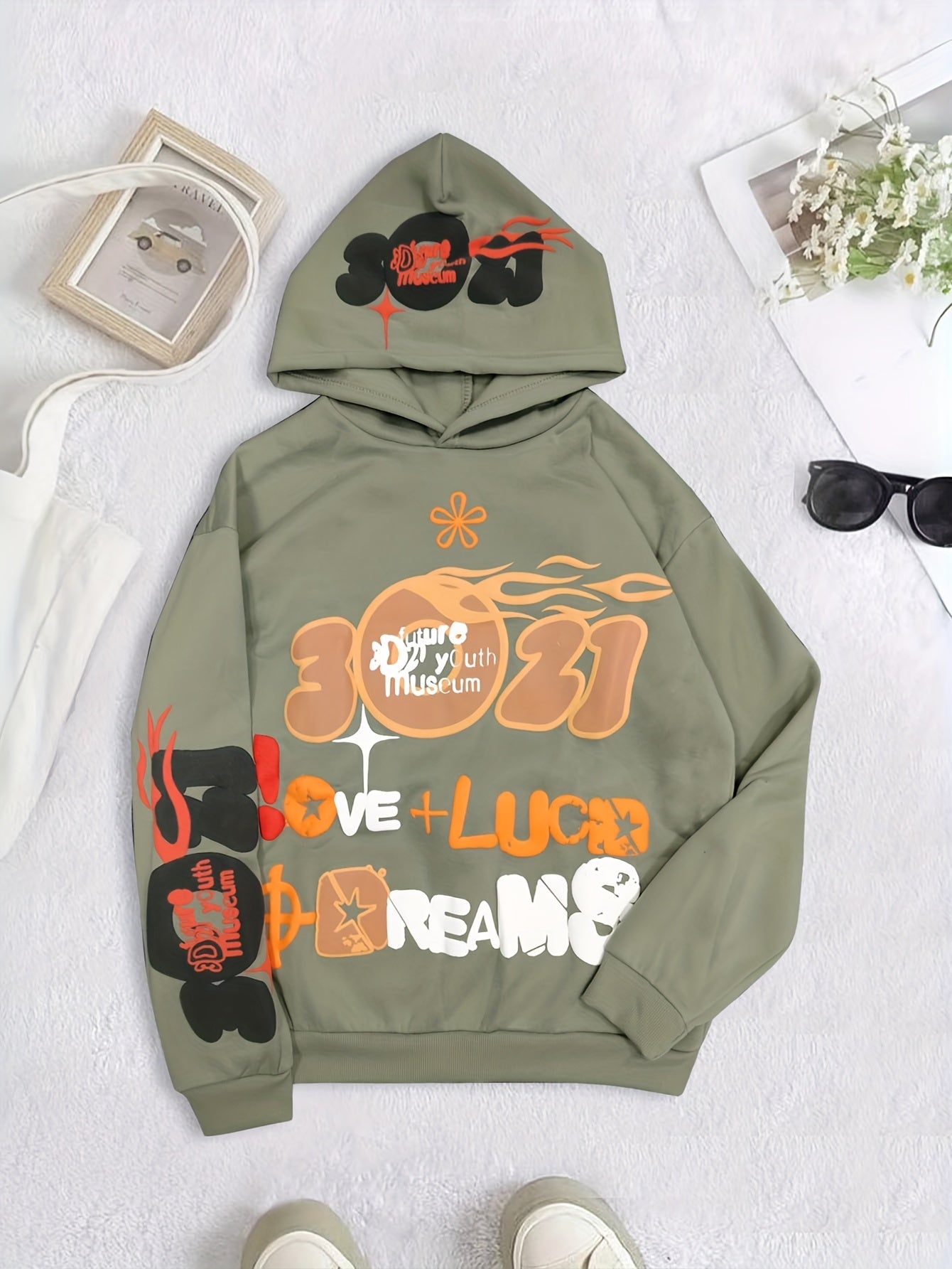 NEW GRAPHIC HOODIE