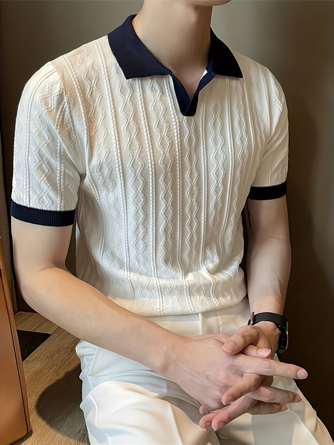 Men's Summer Slim Fit Contrast Collar Short Sleeve Knit Sweater