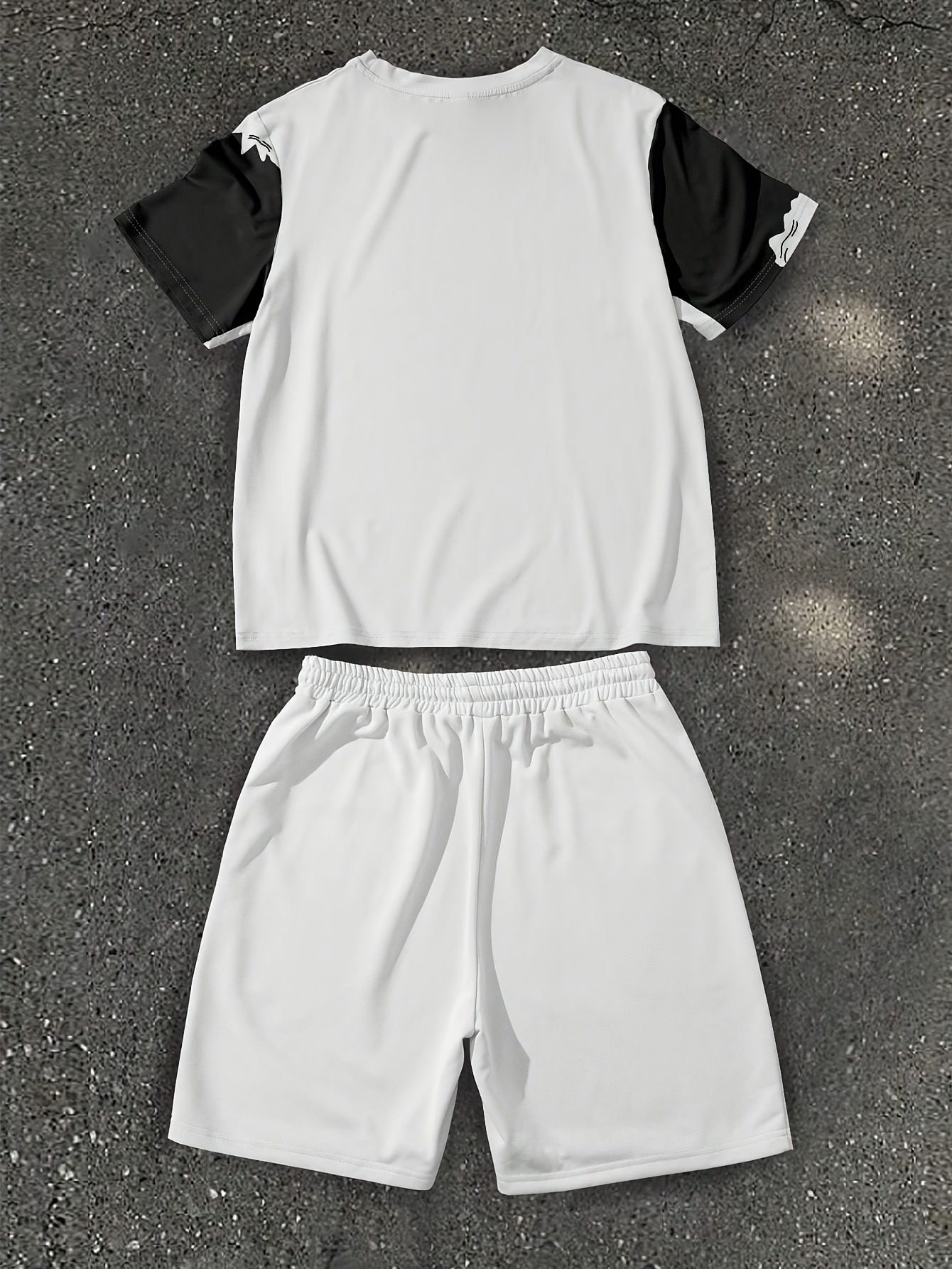 2pcs Men's T-Shirt and Shorts Set