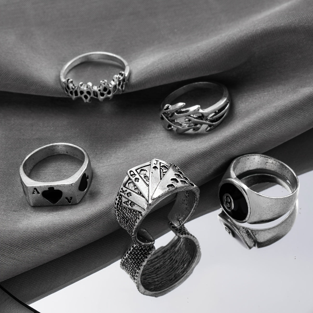 Set Of 5 Silvery Vintage Ring Sets