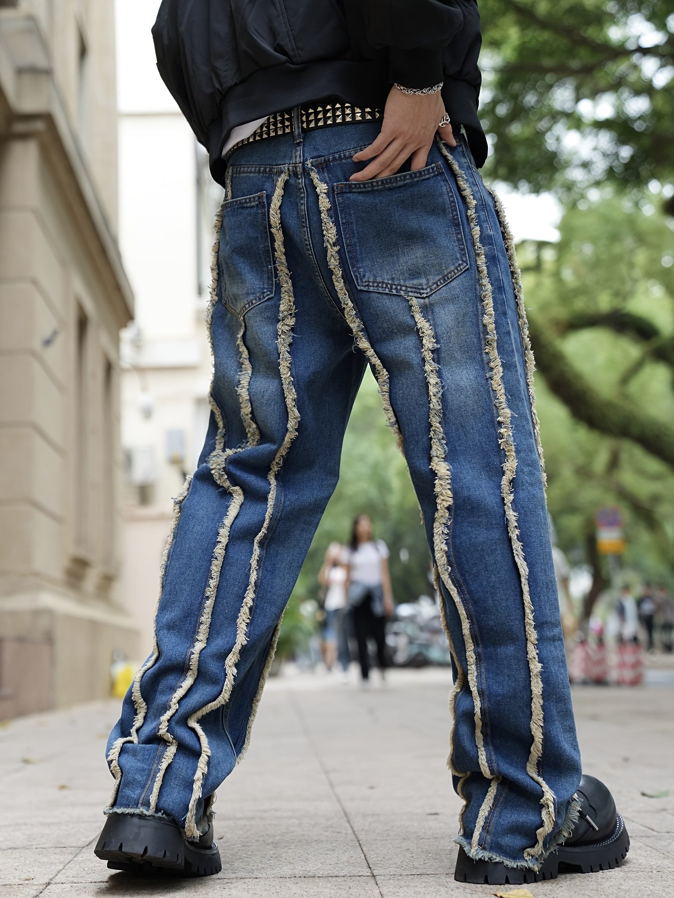 Men's Street Style Raw Hem Loose-Fit Jeans