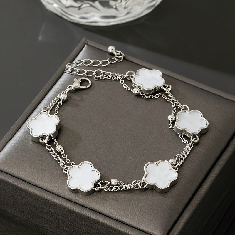 Men's Clover Pendant Bracelet