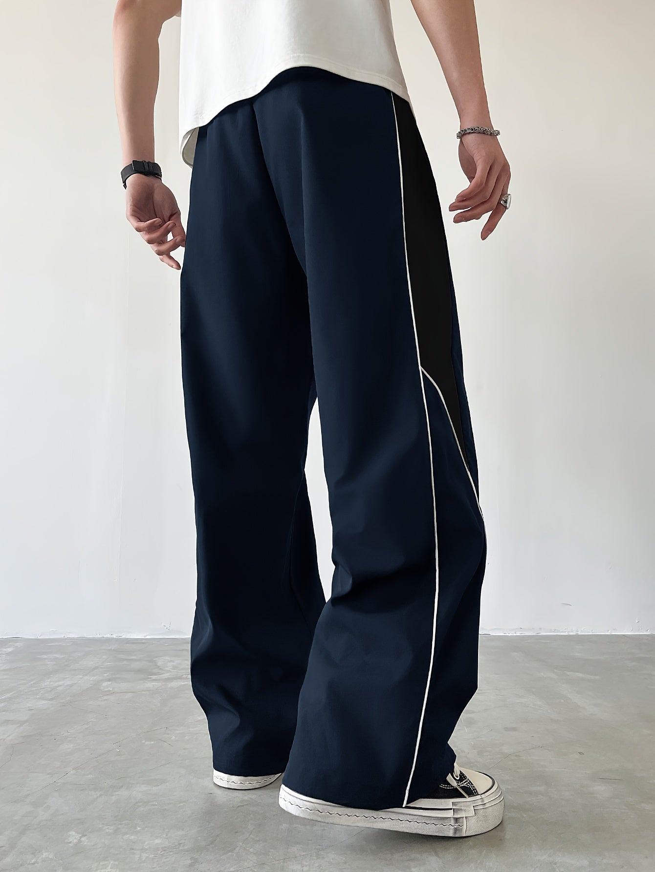 Men's Loose Fit Casual Joggers