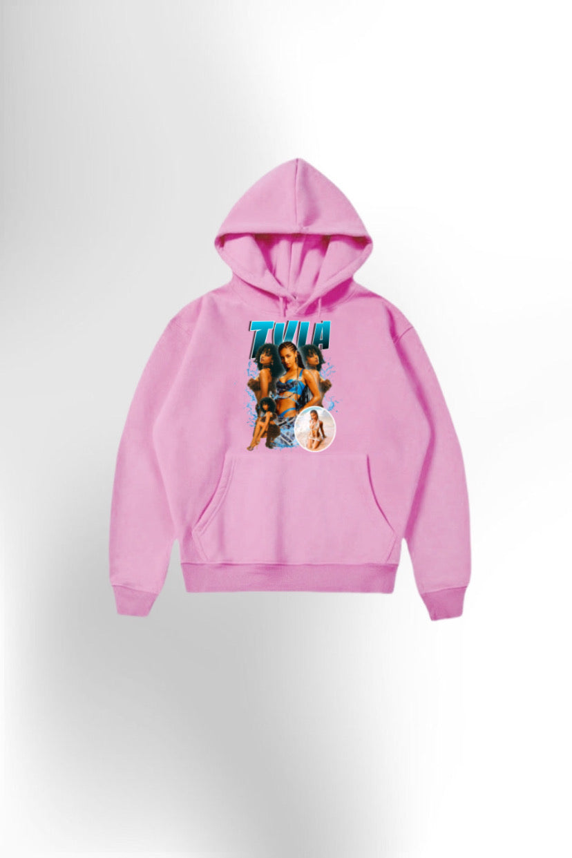 Graphic Hoodie Tyla