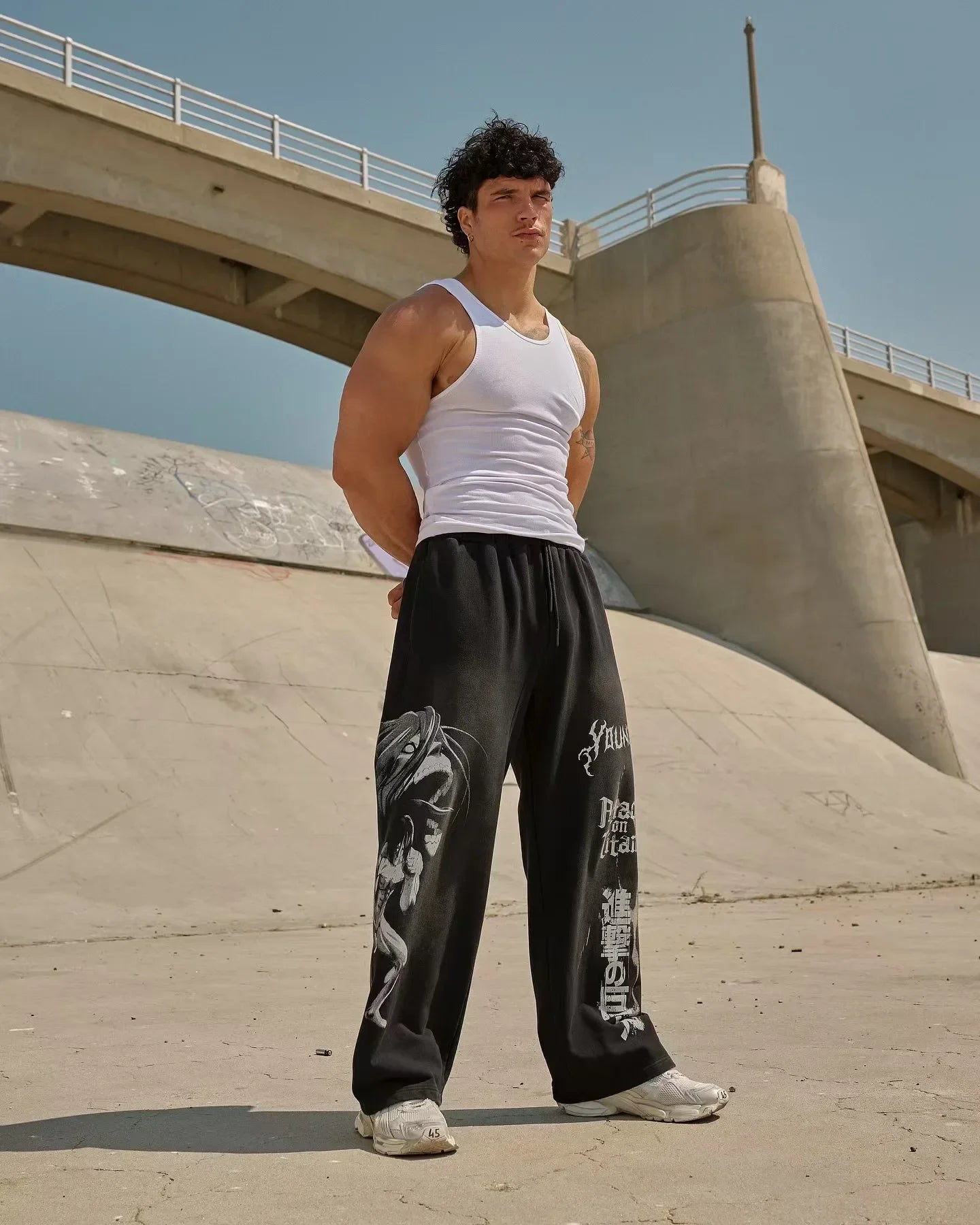 graphic print wide leg trousers