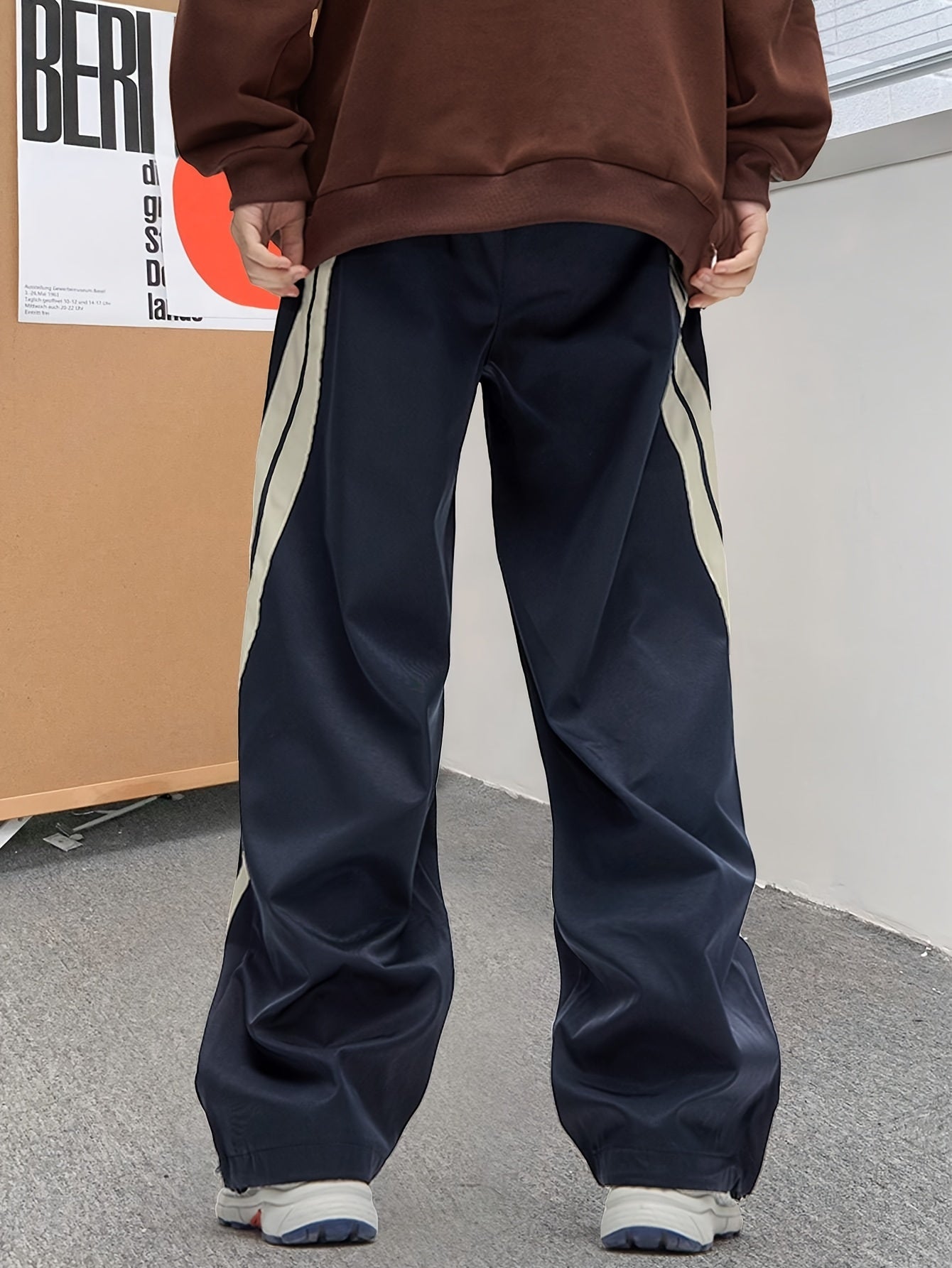 Loose Fit Sweatpants