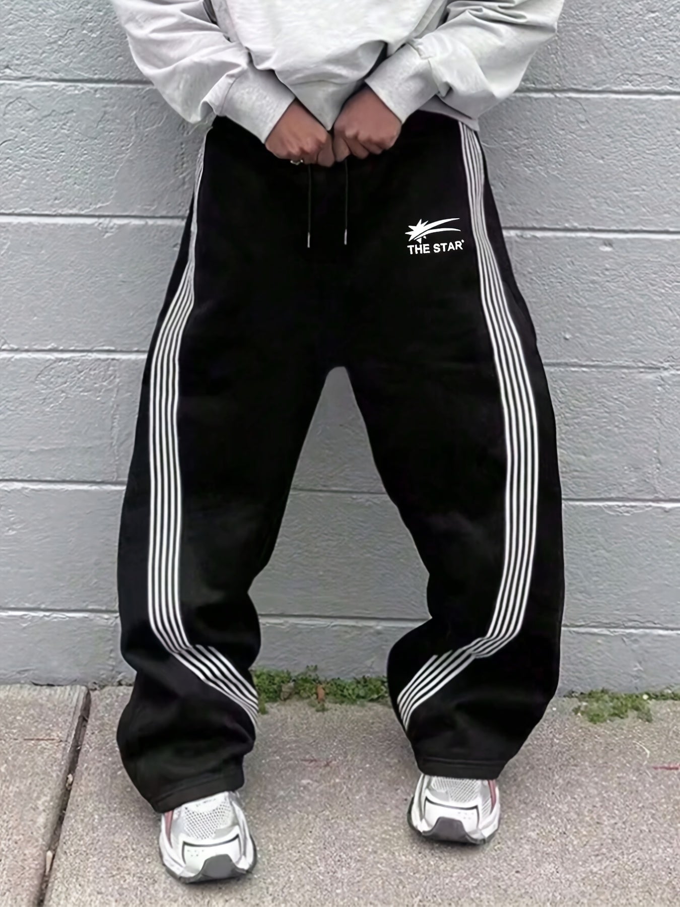 Athletic Straight-Leg Pants