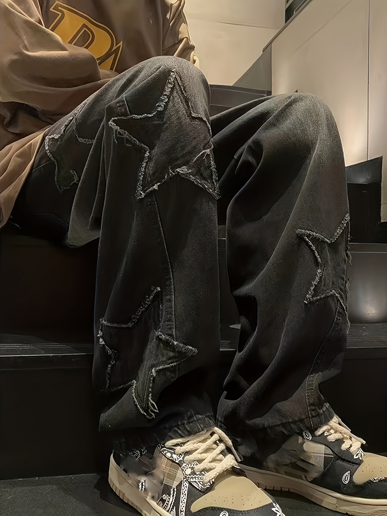 Star Embroidered Loose-Fit Jeans