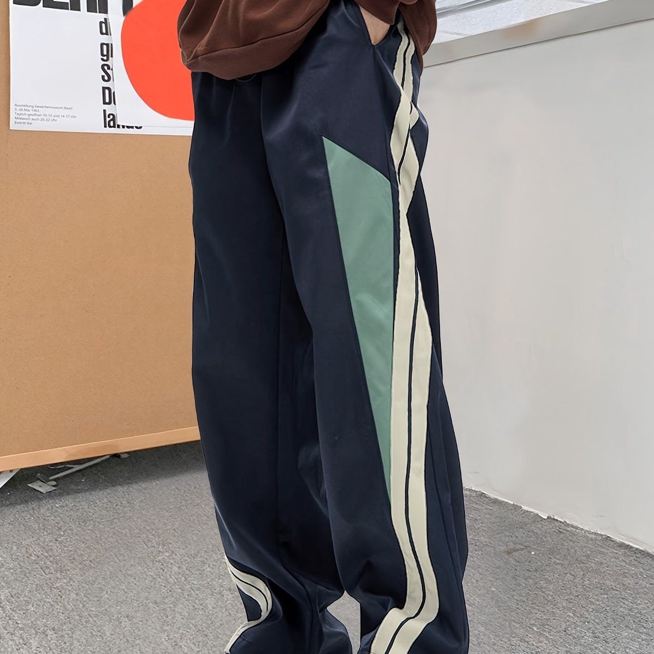 Loose Fit Sweatpants