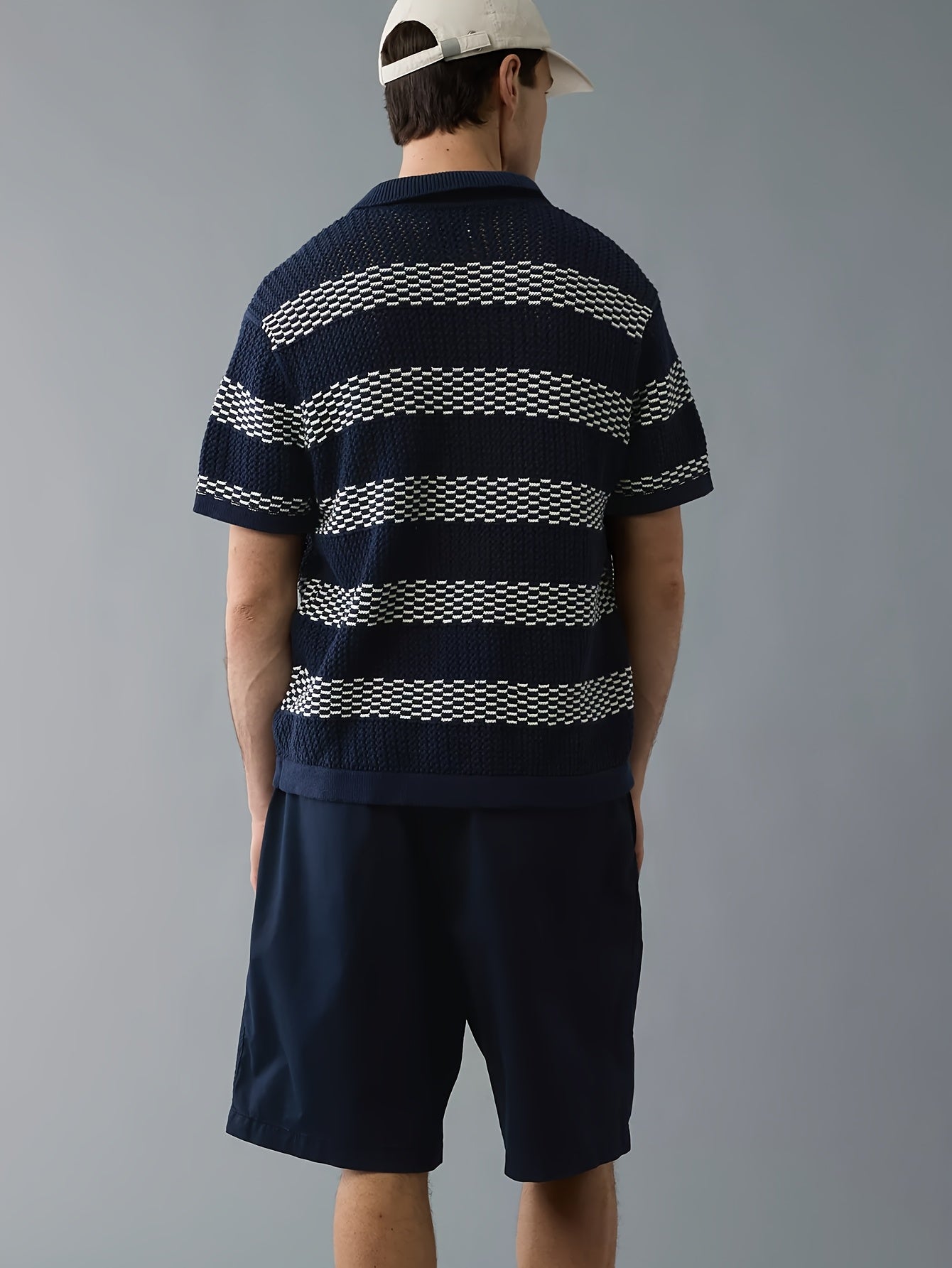 Men's Striped Collar Knit Sweater