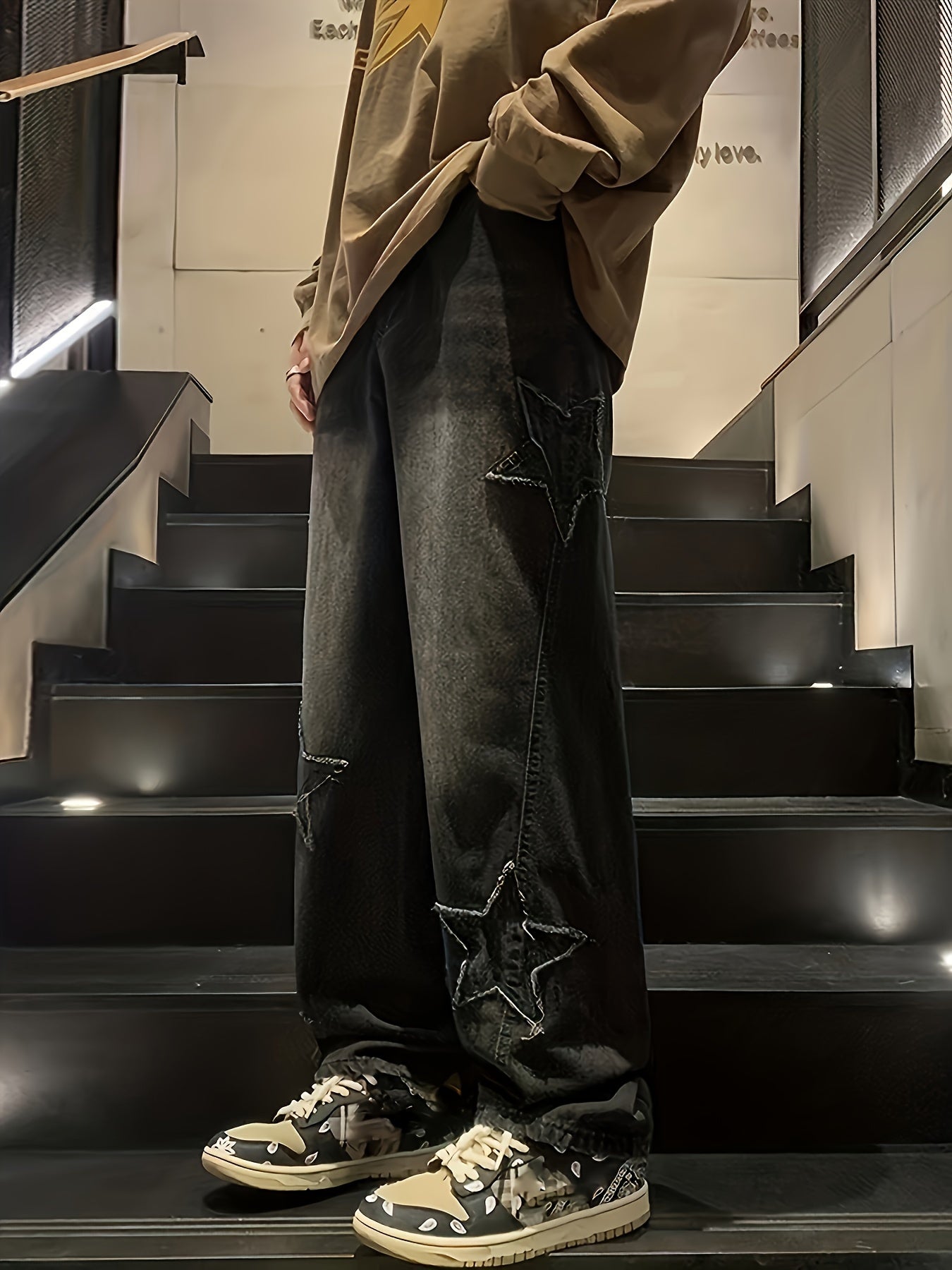 Star Embroidered Loose-Fit Jeans