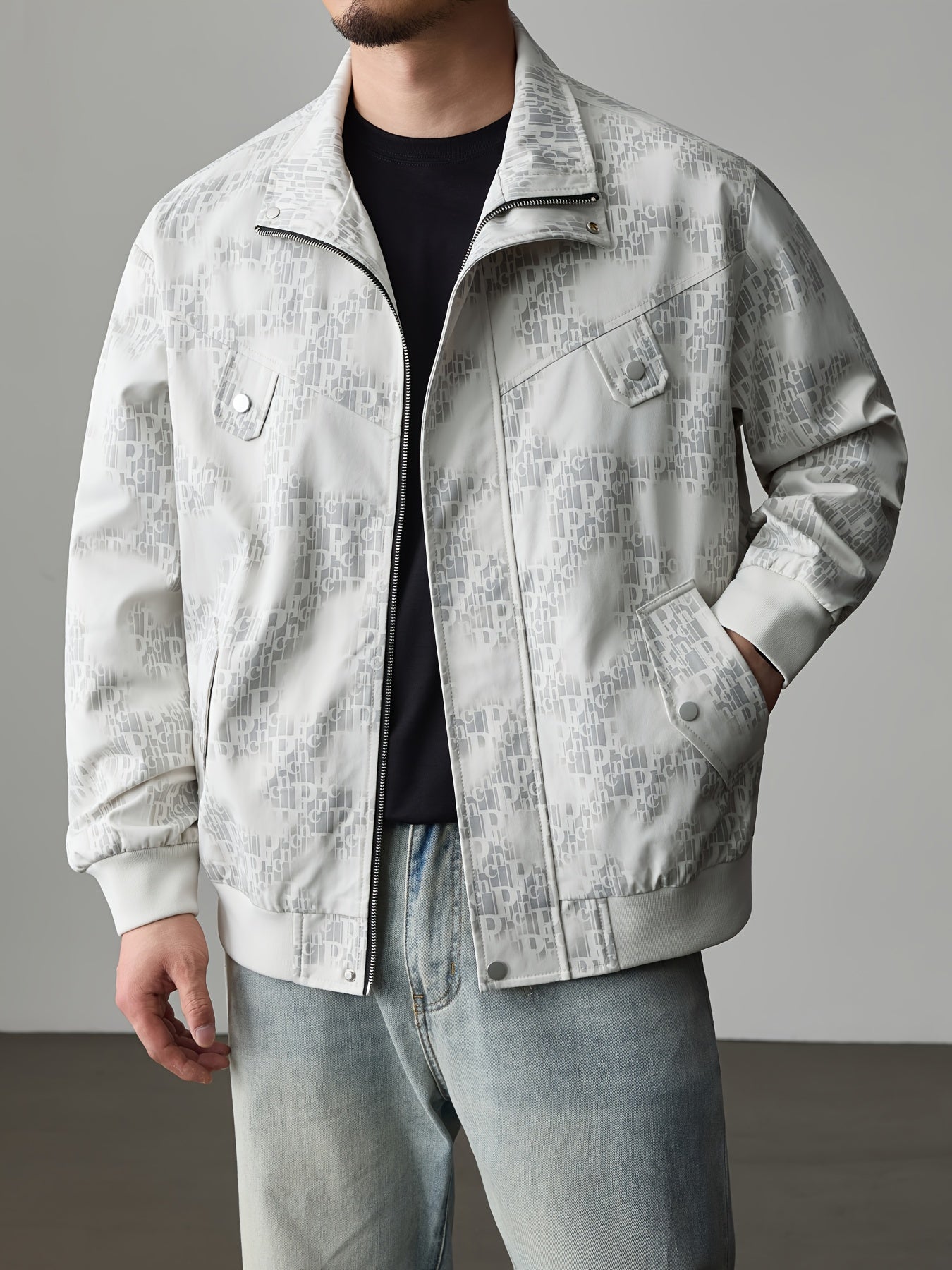 Men's Autumn Letter Print Bomber Jacket with Stand Collar & Zipper Closure