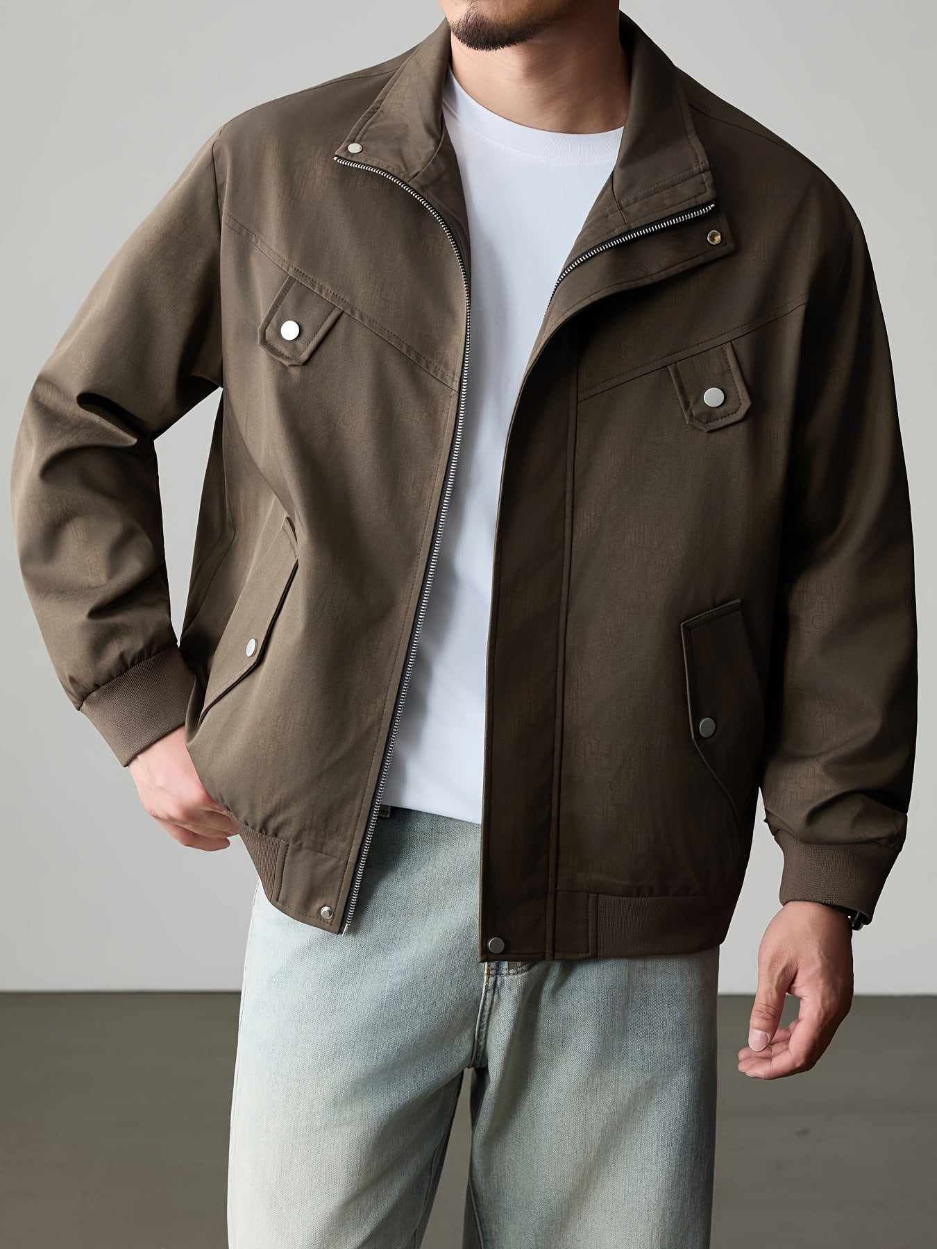 Men's Autumn Letter Print Bomber Jacket with Stand Collar & Zipper Closure