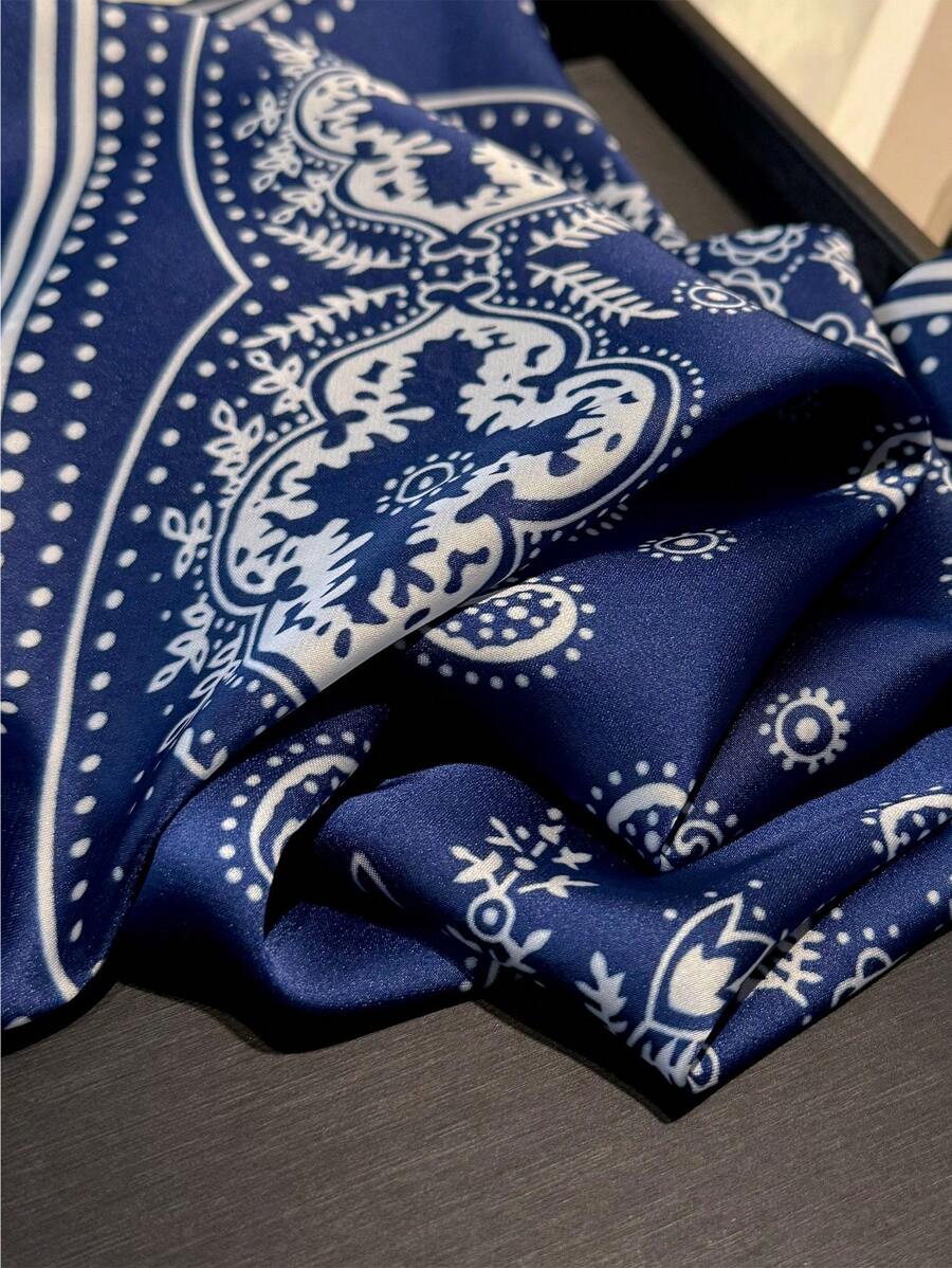1pc Paisley Printed 70cm Faux Silk Square Scarf/Bandana