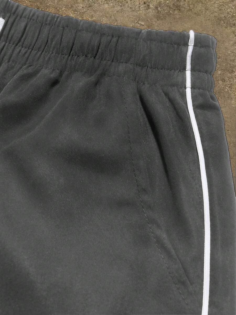 Men's Casual Striped Patterned Beach Shorts