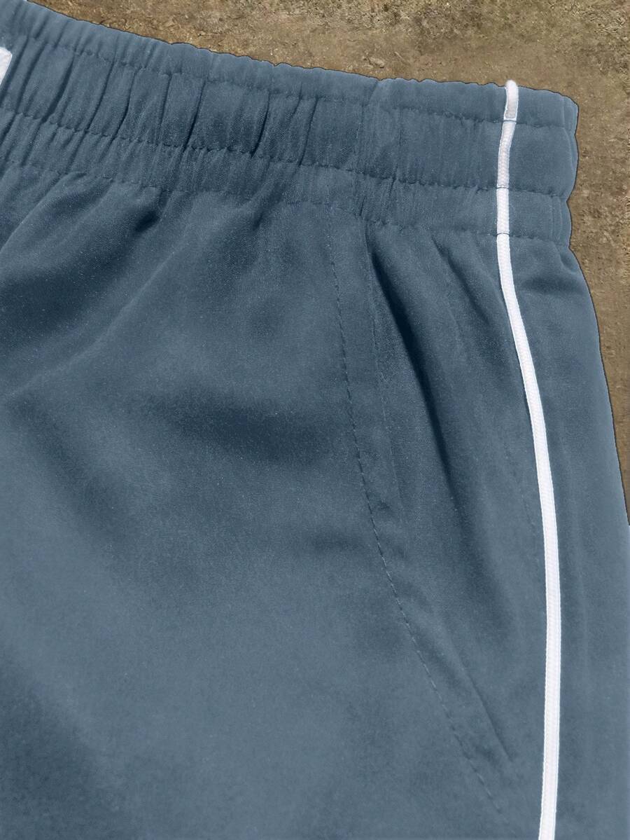 Men's Casual Striped Patterned Beach Shorts