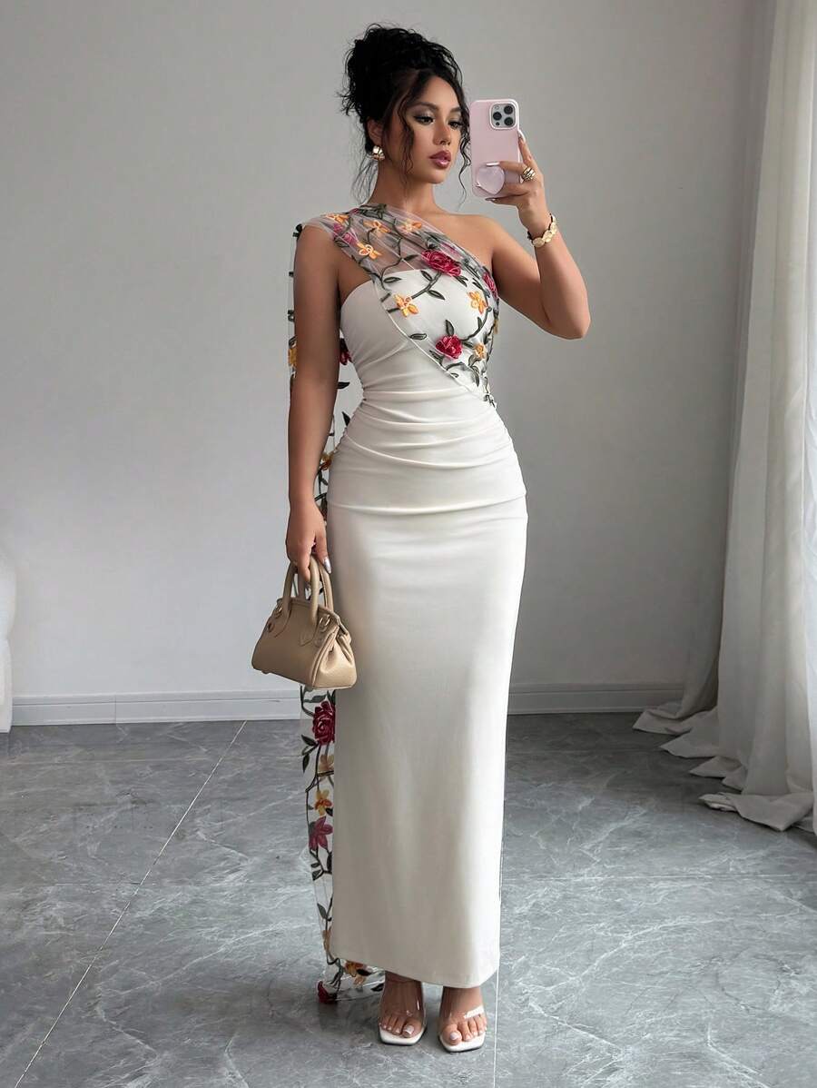 Women's Fashion Backless Embroidered Slim Fit Dress With Slit