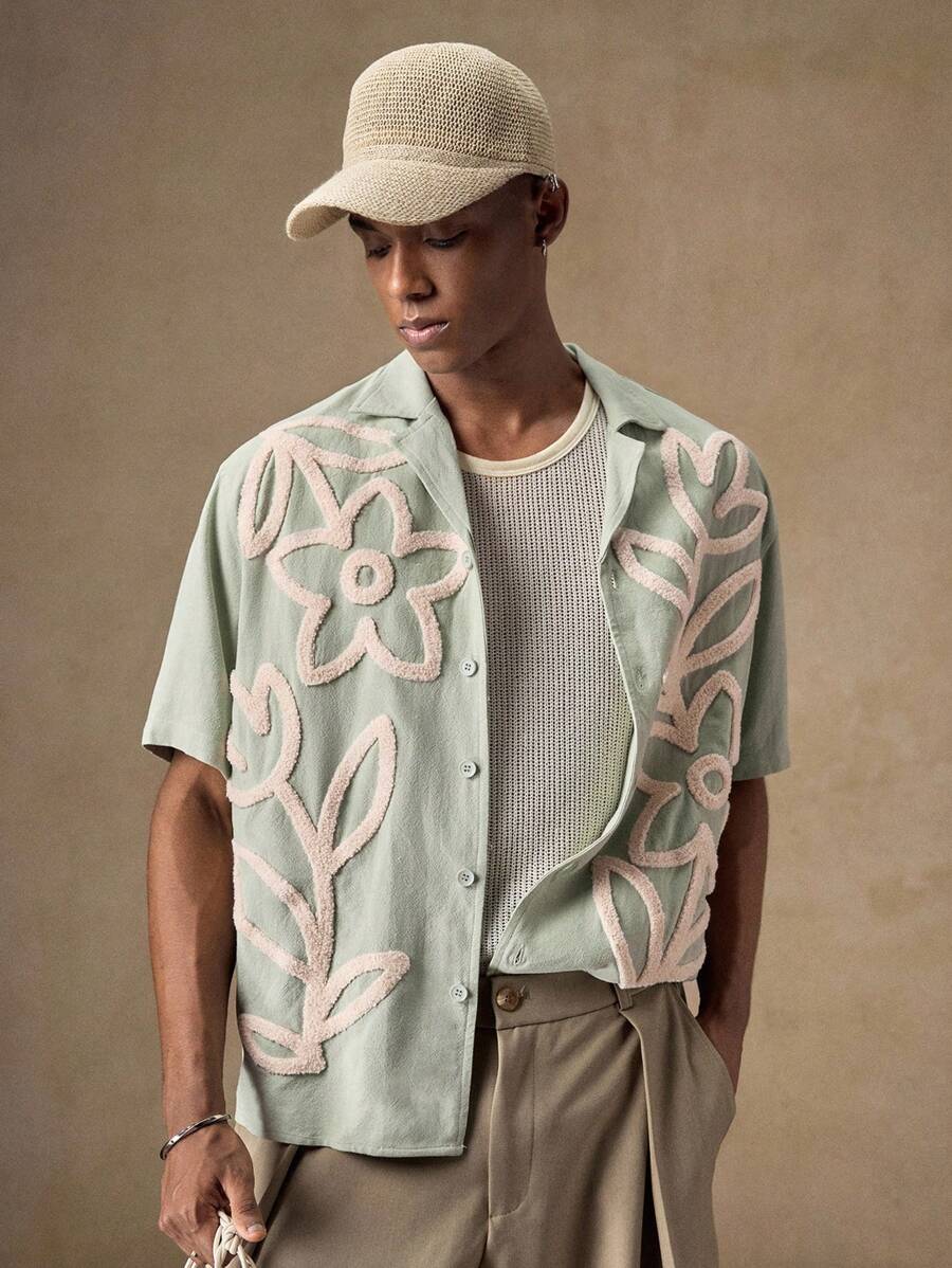 Men's Business Casual Embroidered Floral Pattern Woven Casual Short Sleeve Loose Shirt
