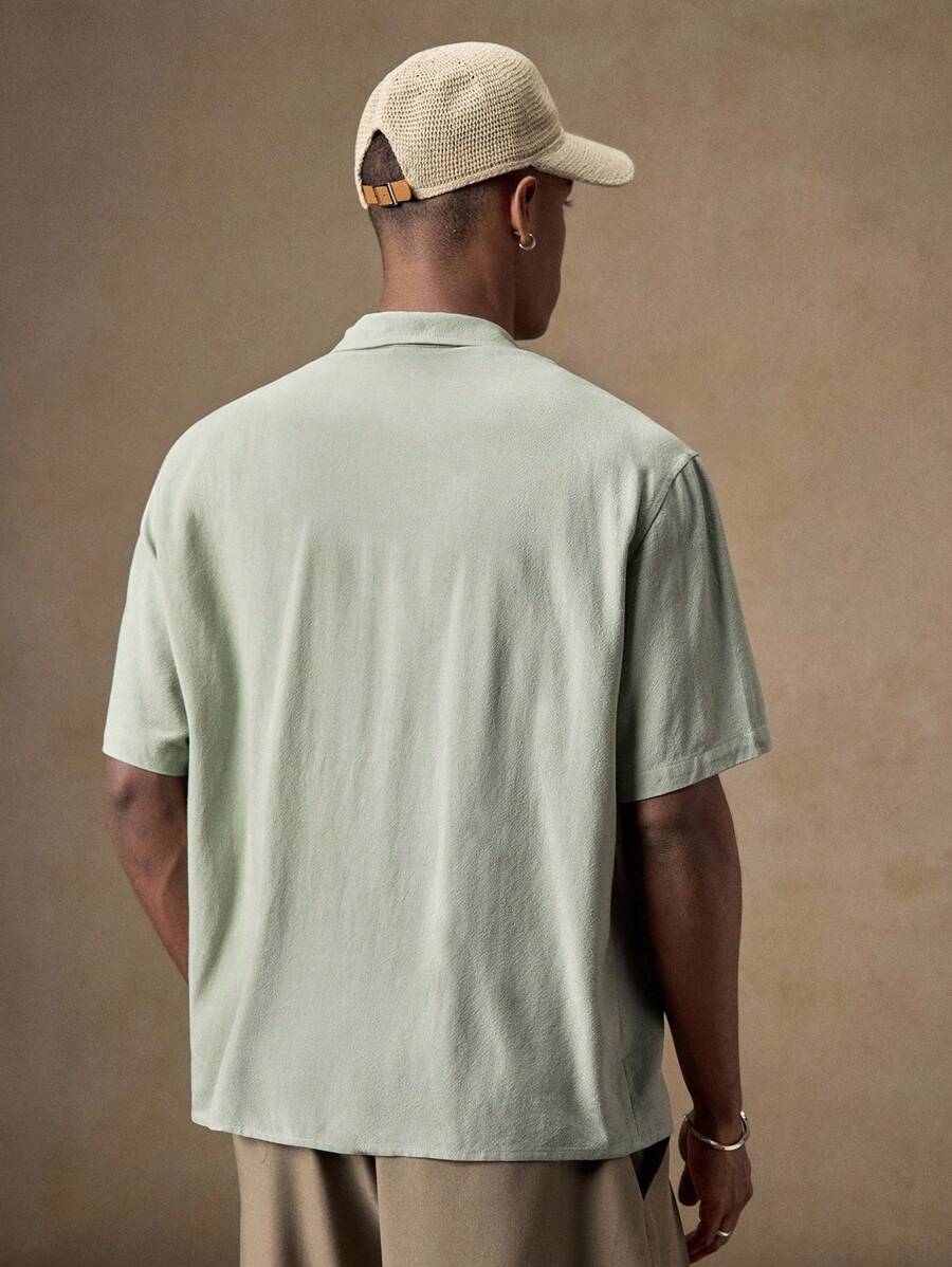 Men's Business Casual Embroidered Floral Pattern Woven Casual Short Sleeve Loose Shirt