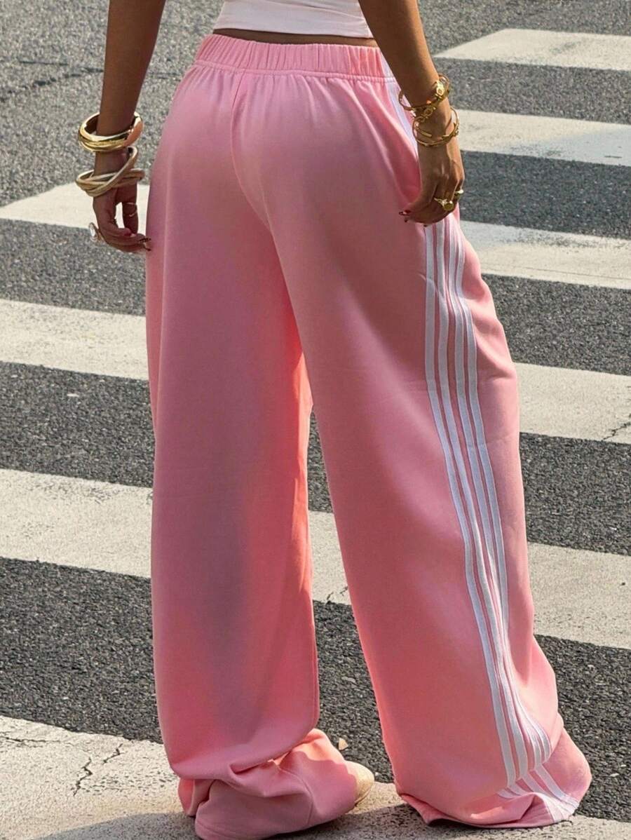 Women's Striped Knitted Wide-Leg Sweatpants