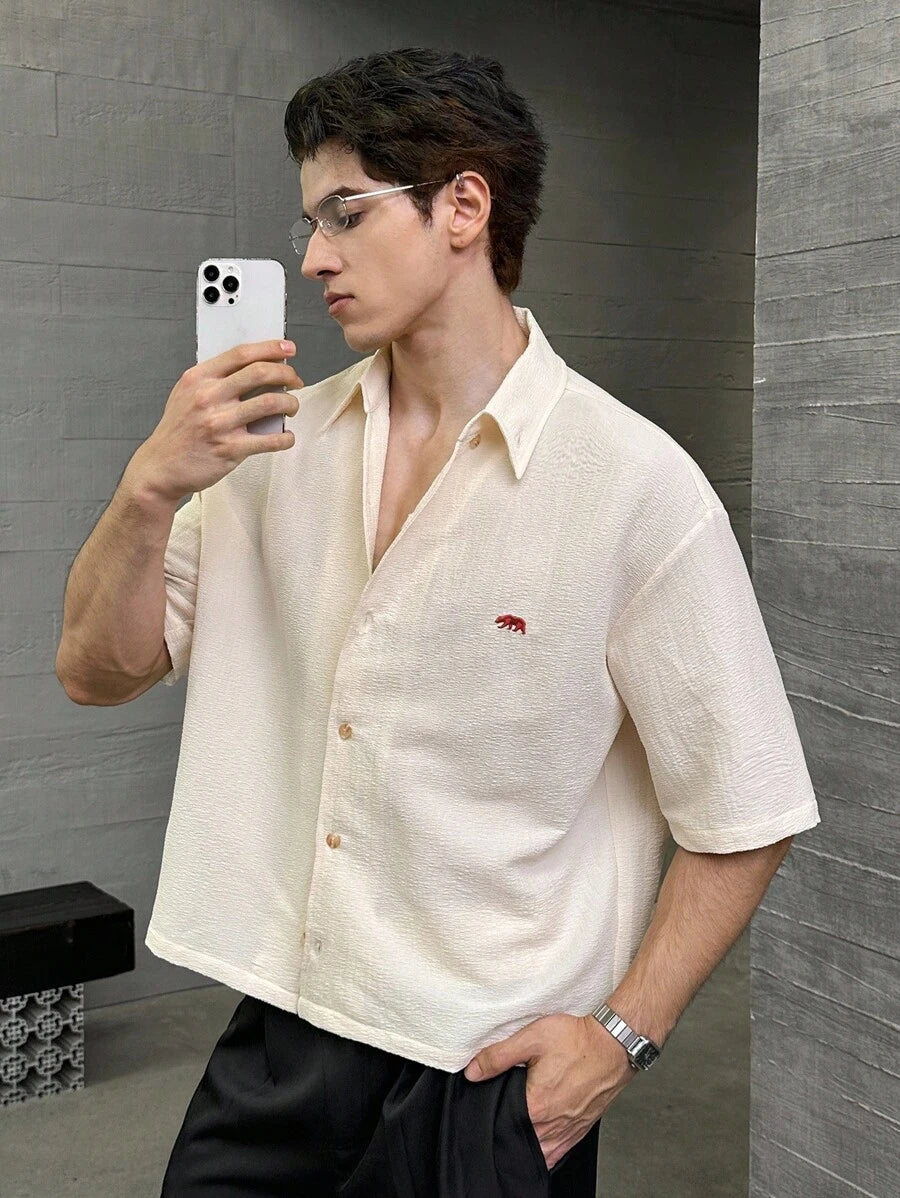 Men's Casual Fashionable Woven Short Sleeve Shirt With Embroidered Polar Bear Design, Suitable For Summer