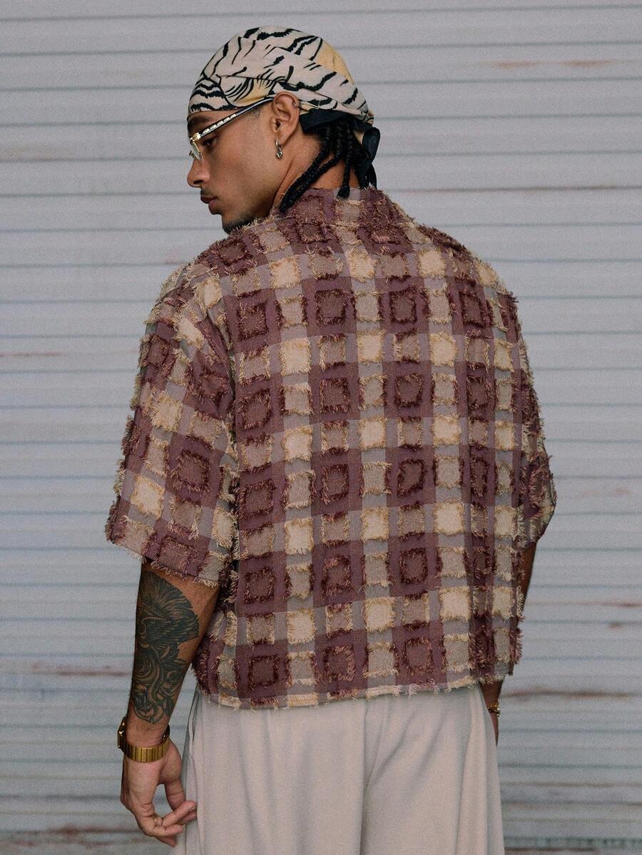 Men's Plaid Woven Short Sleeve Cropped Shirt