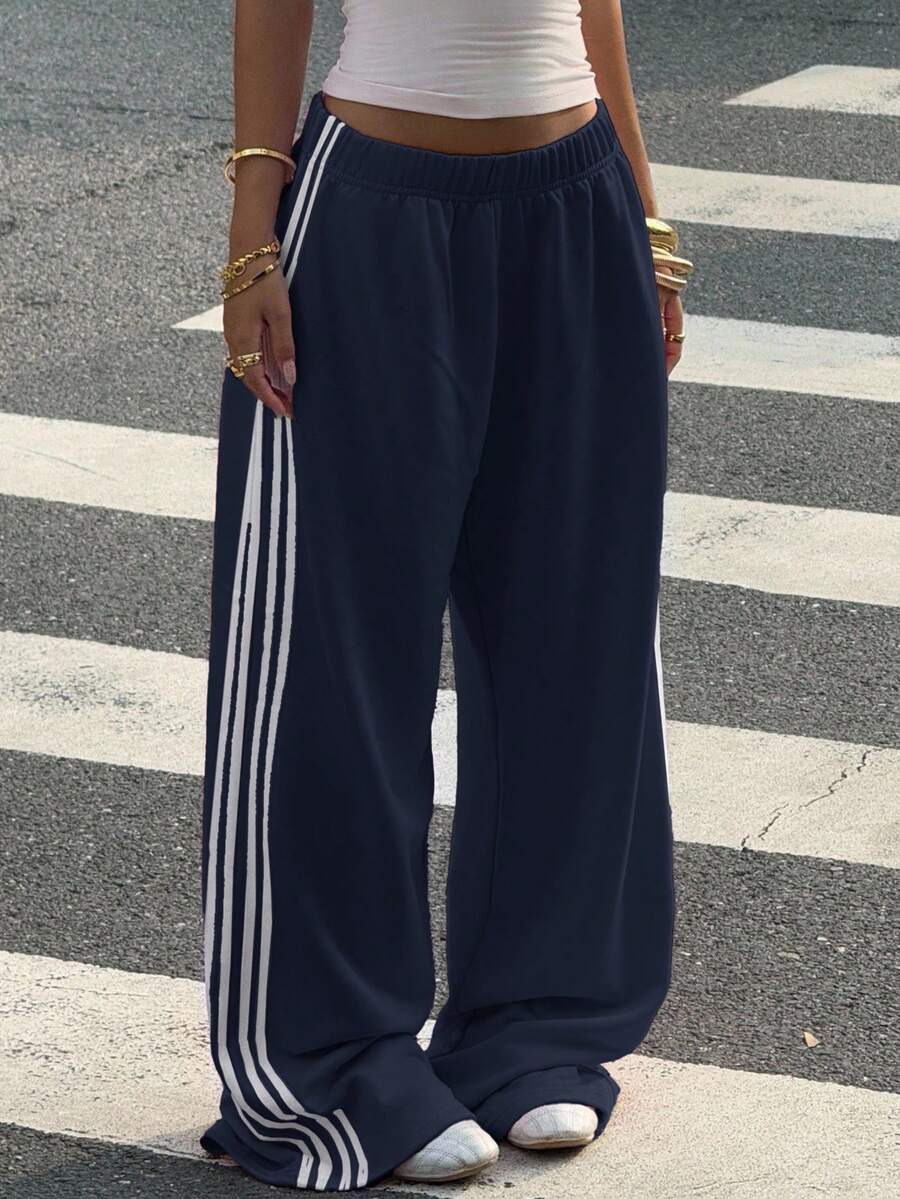 Women's Striped Knitted Wide-Leg Sweatpants