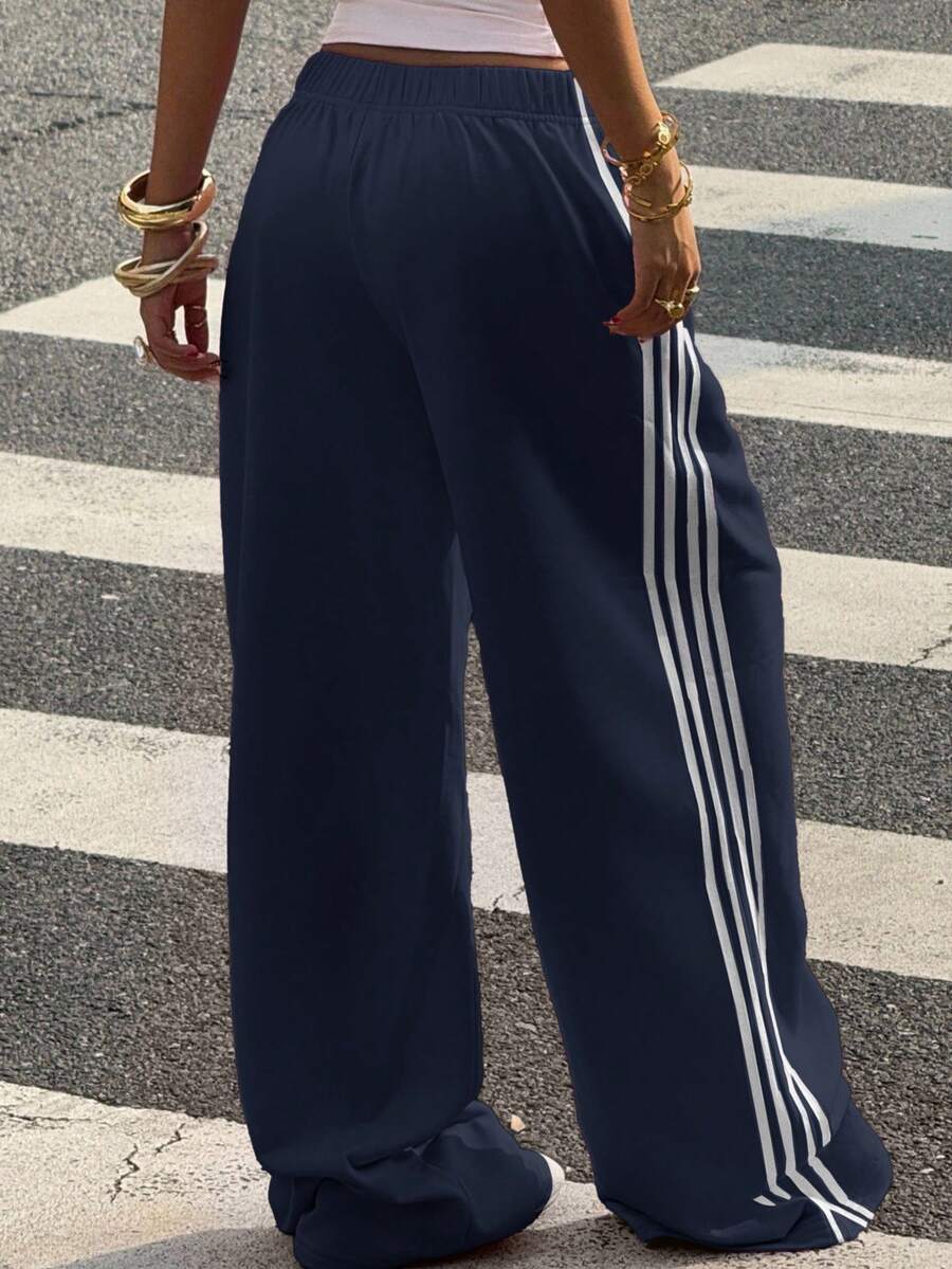 Women's Striped Knitted Wide-Leg Sweatpants