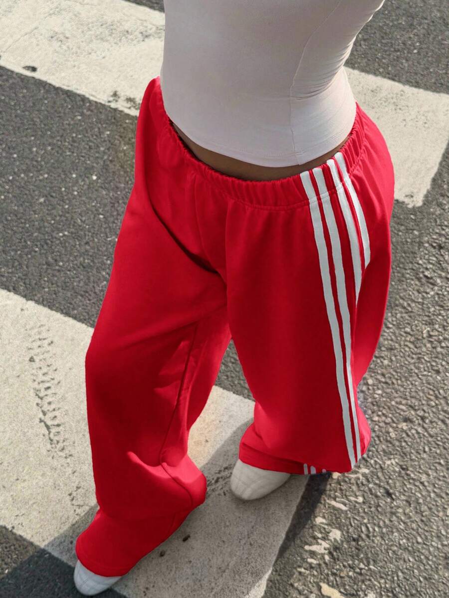 Women's Striped Knitted Wide-Leg Sweatpants