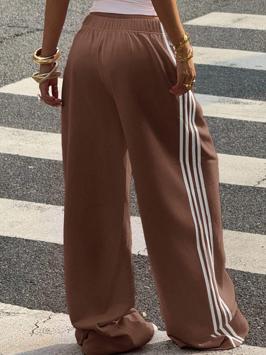 Women's Striped Knitted Wide-Leg Sweatpants