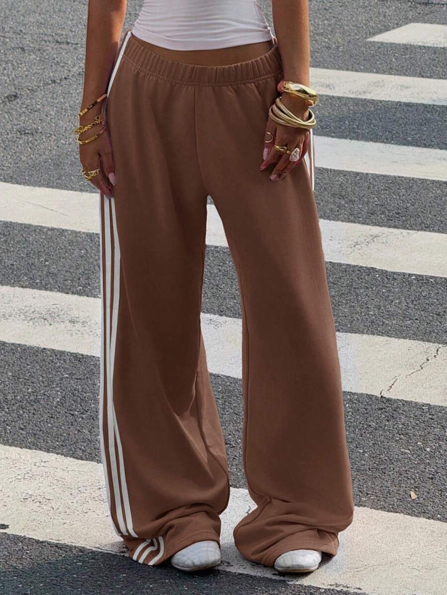 Women's Striped Knitted Wide-Leg Sweatpants