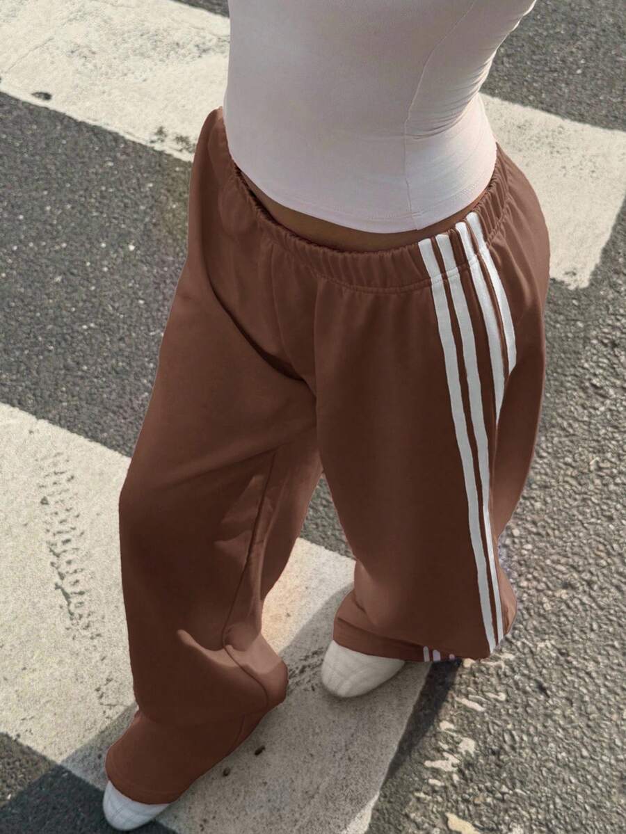 Women's Striped Knitted Wide-Leg Sweatpants