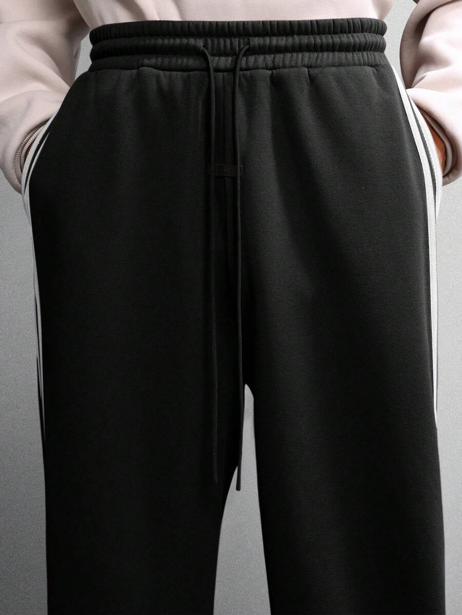 Barrel Fit Sweatpants