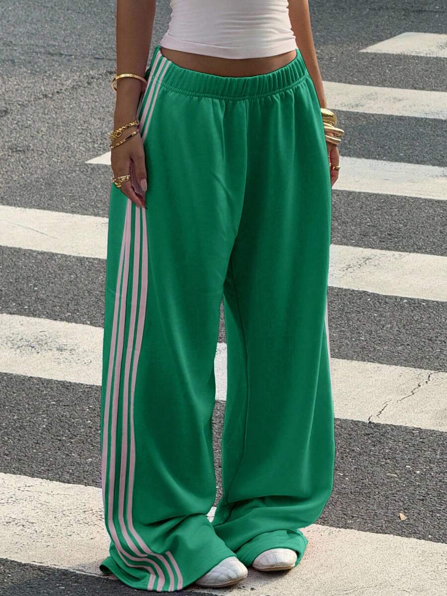 Women's Striped Knitted Wide-Leg Sweatpants