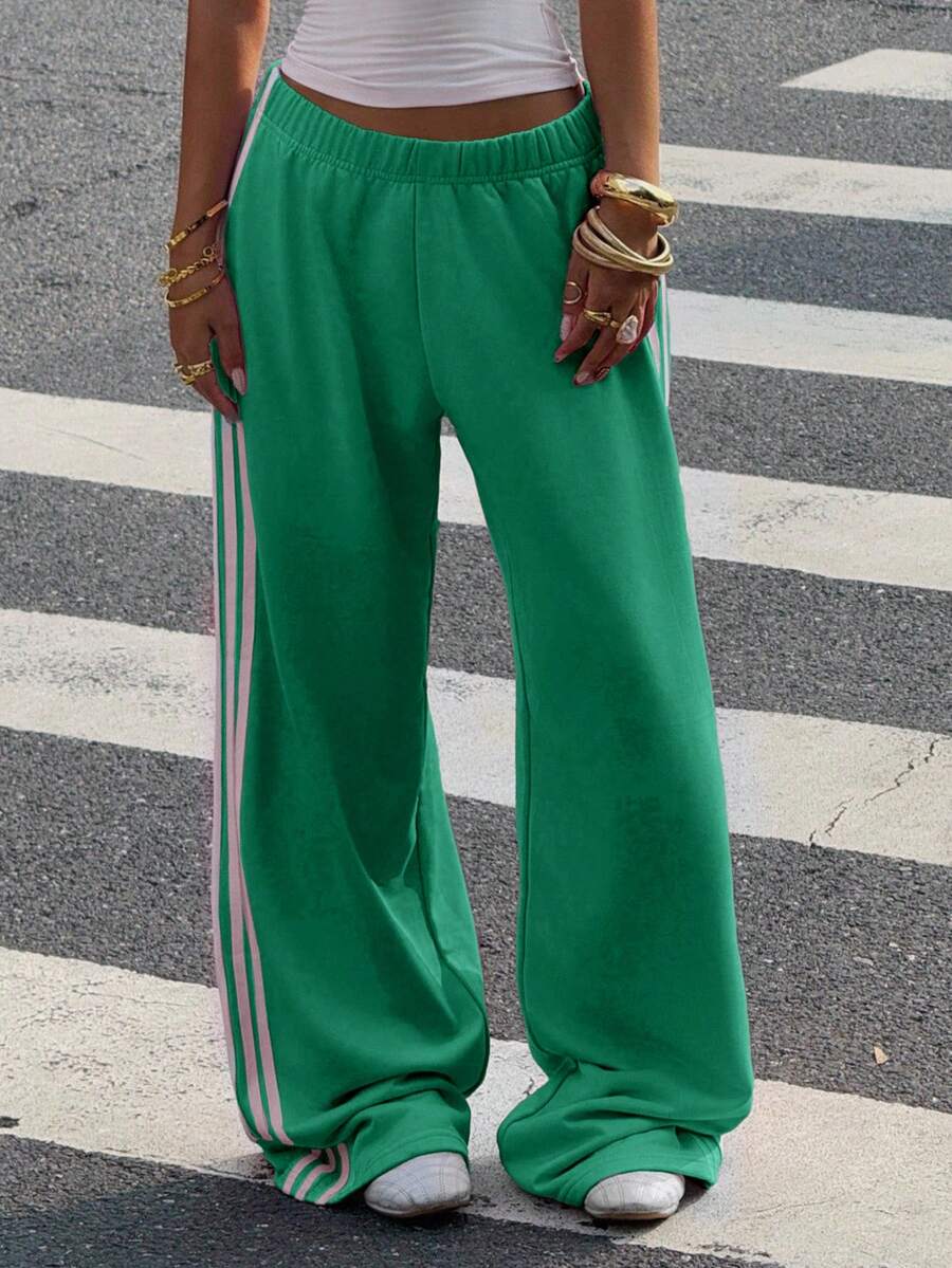 Women's Striped Knitted Wide-Leg Sweatpants