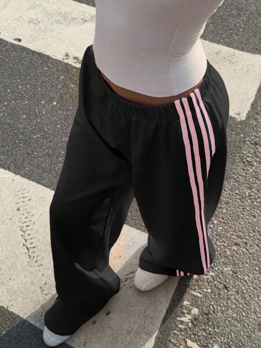 Women's Striped Knitted Wide-Leg Sweatpants